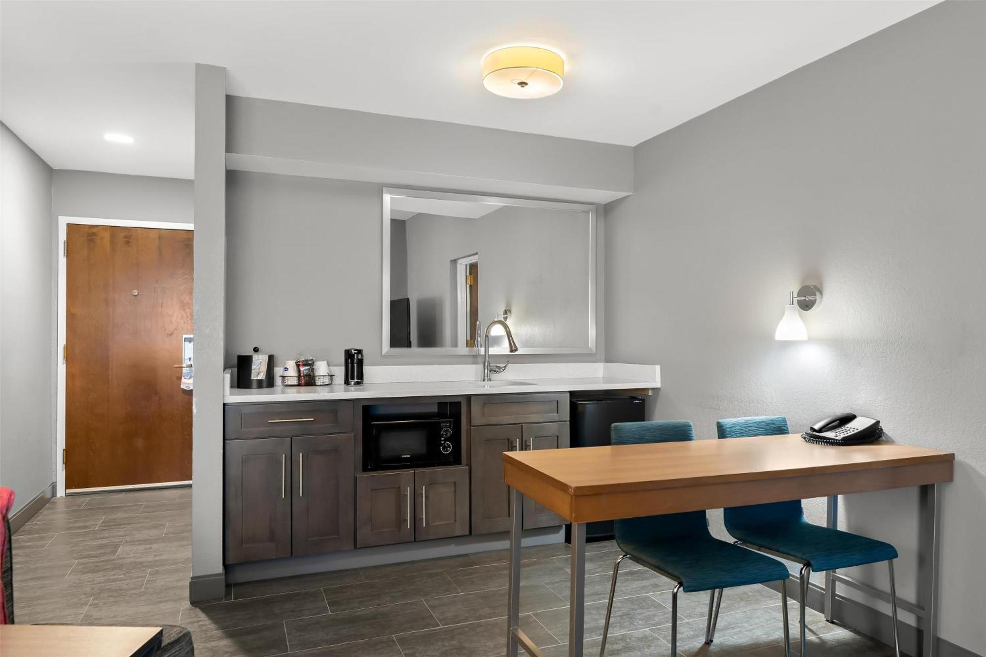 Hampton Inn & Suites Newtown Yardley Eksteriør billede