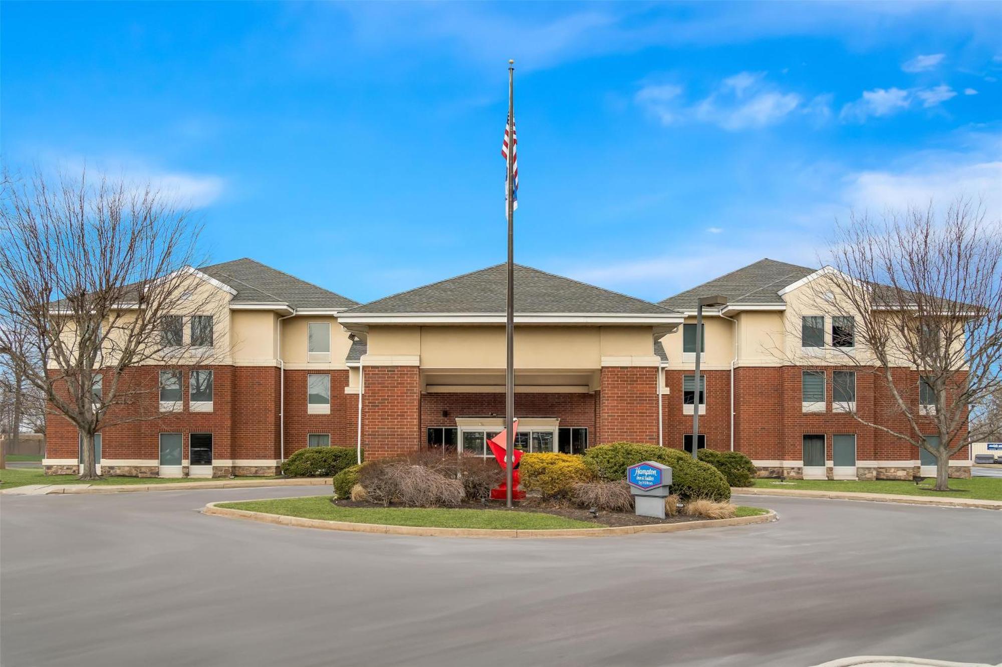 Hampton Inn & Suites Newtown Yardley Eksteriør billede